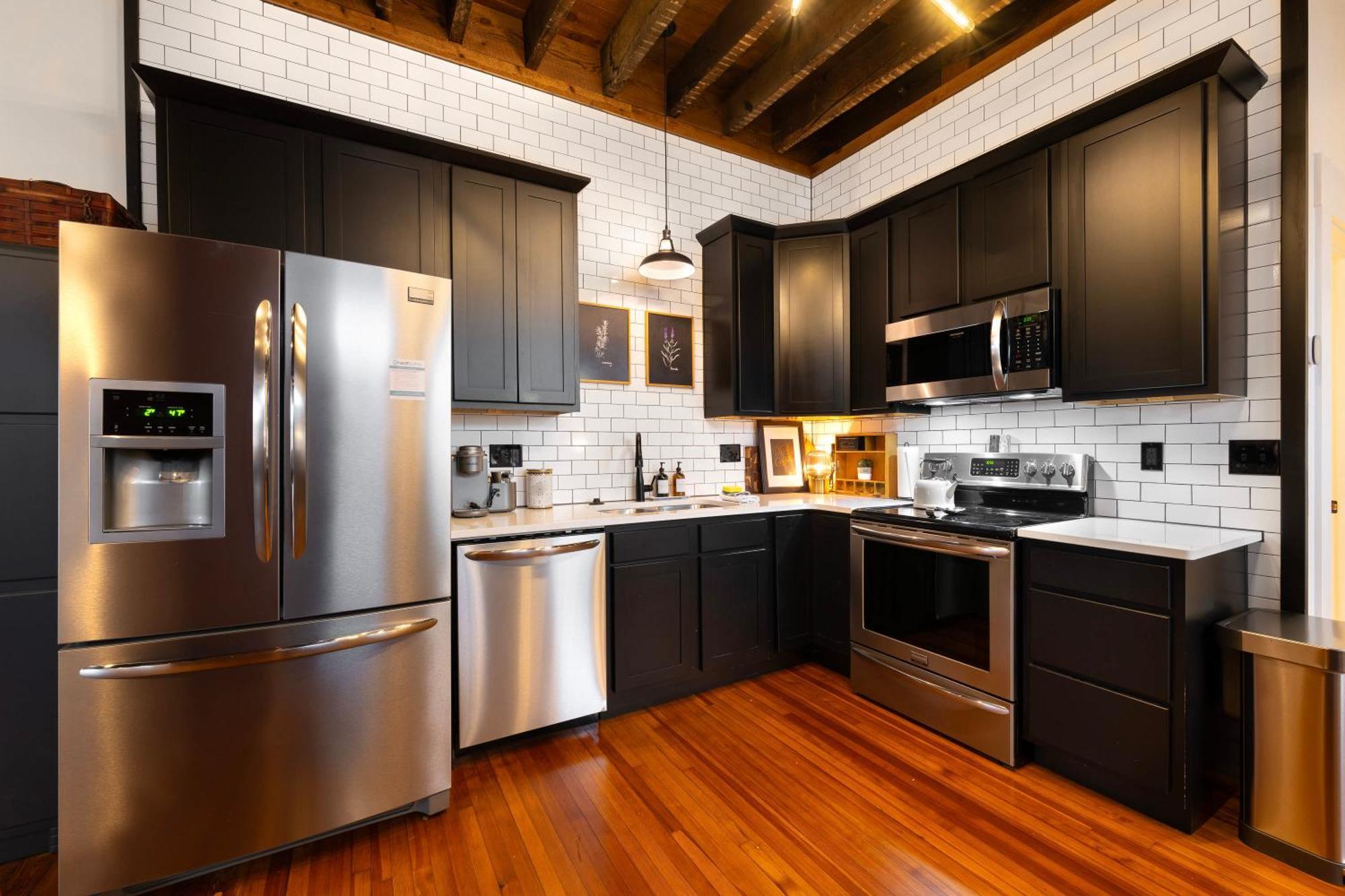 Вилла The Corner Brick House Ковингтон Экстерьер фото
